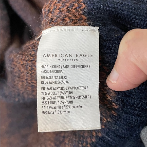 American Eagle Oversized Wool Blend Open Front Plaid Cardigan Sweater Size Small - Picture 8 of 10